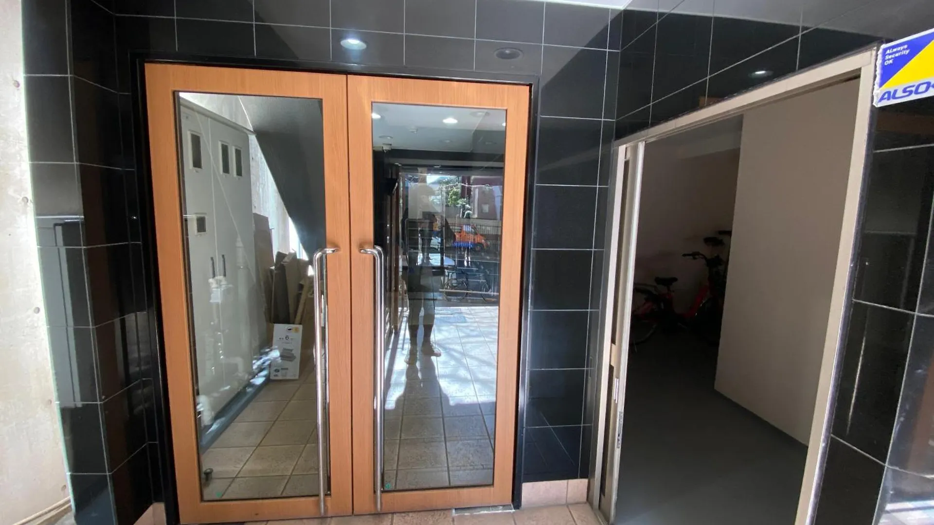 Walk To Jr Shibuya -S01L Apartment Tokyo